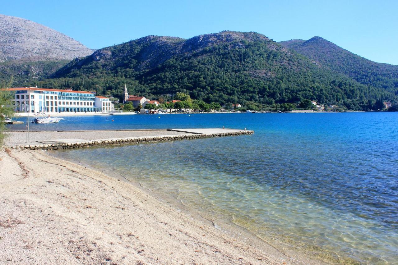 Apartments And Rooms By The Sea Slano, Dubrovnik - 8737 Bagian luar foto