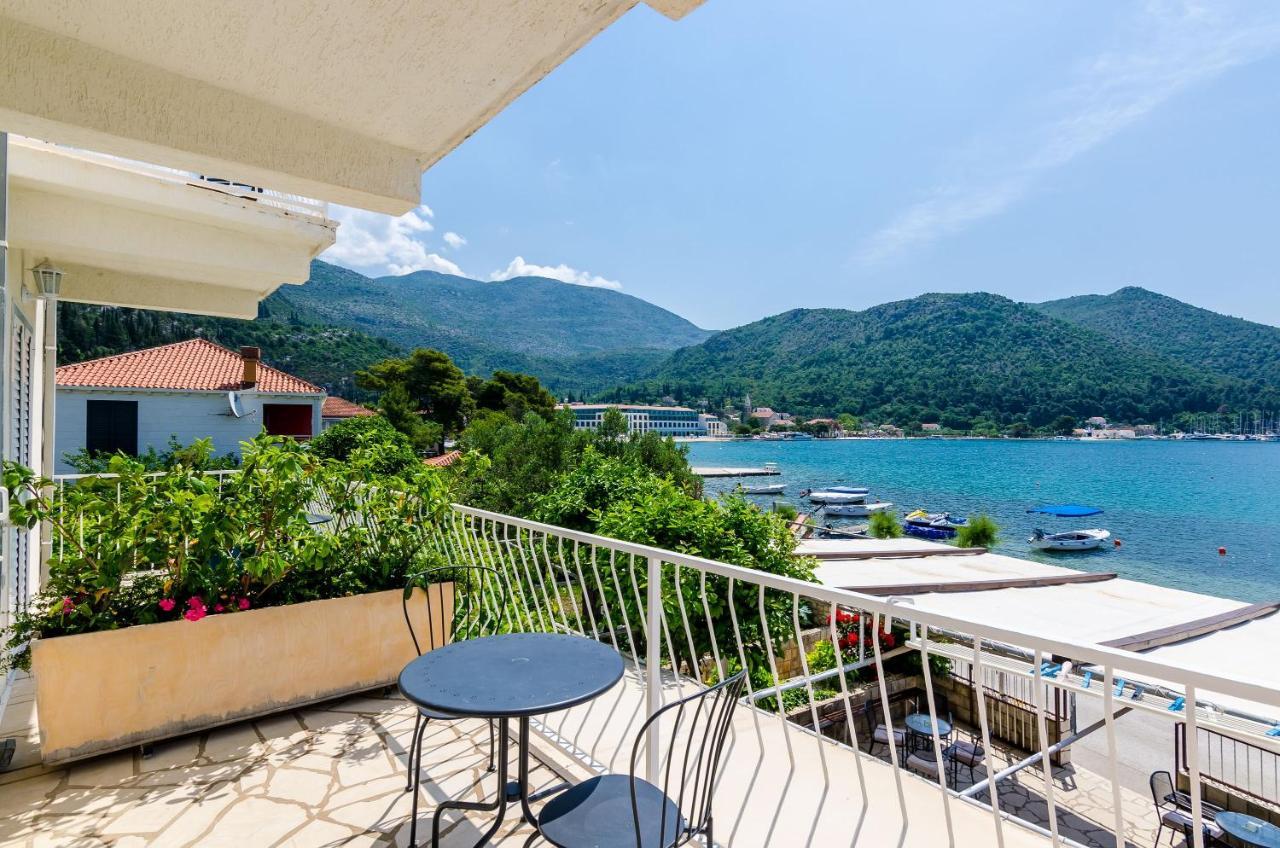 Apartments And Rooms By The Sea Slano, Dubrovnik - 8737 Bagian luar foto