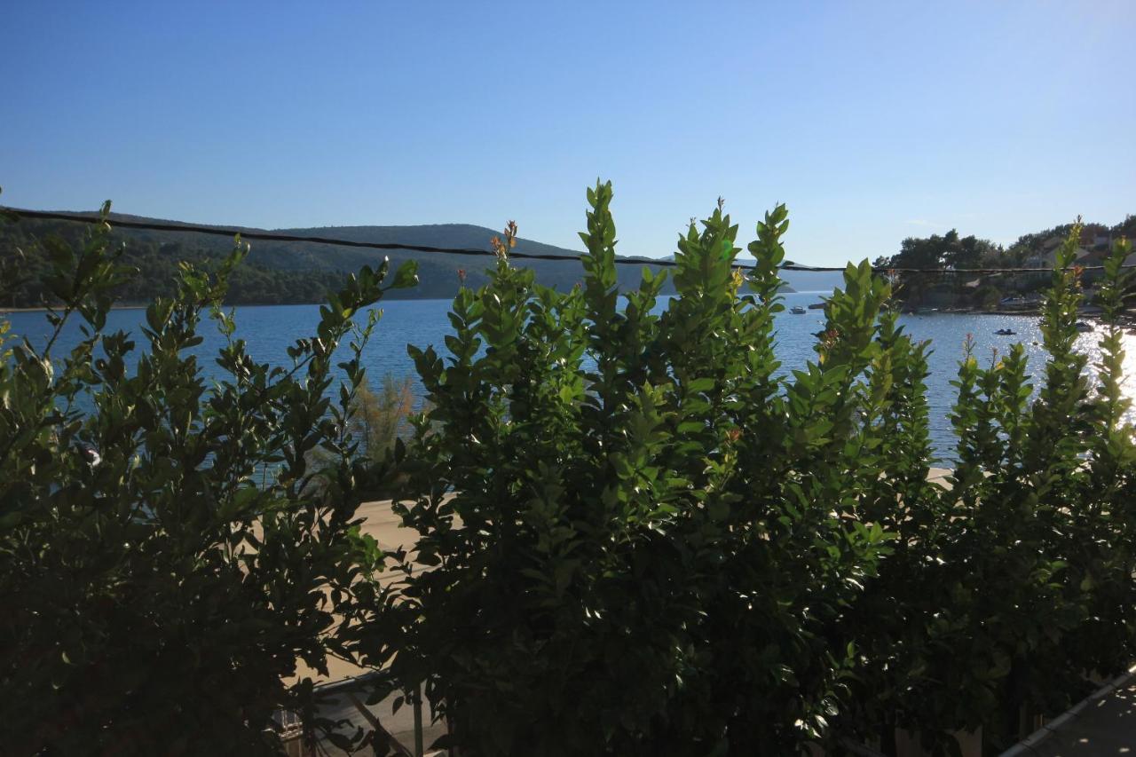 Apartments And Rooms By The Sea Slano, Dubrovnik - 8737 Bagian luar foto